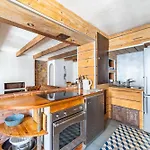 Bel Appartement, Proximite Plages Mourillon Apartment *